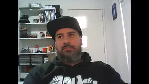 Snapshot of theozbeardguy chatting on October 2025 01:47:01 AM aussiebeard online show from October 2025 01:47:01 AM