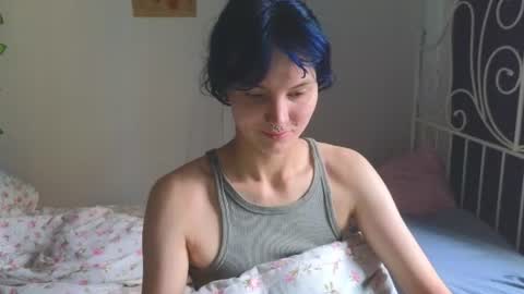 Snapshot of thepasssiflora chatting on July 2026 04:19:01 AM Vanessa online show from July 2026 04:19:01 AM