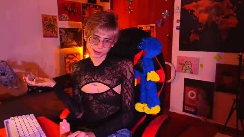 Matt independent model  online show from April 2026 08:56:01 PM