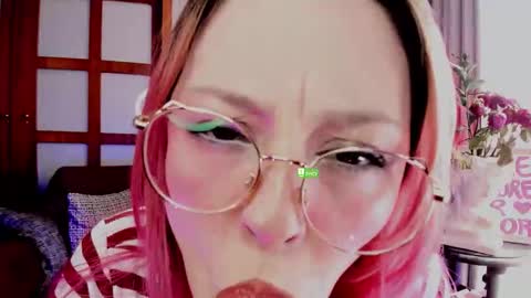 Rosie  online show from March 2026 07:09:01 PM