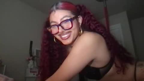 therain222 online show from February 2026 06:43:02 AM