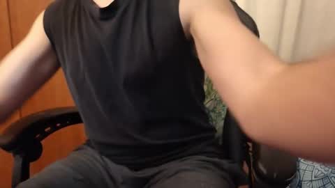 therandomniceboy online show from December 2025 05:51:02 PM