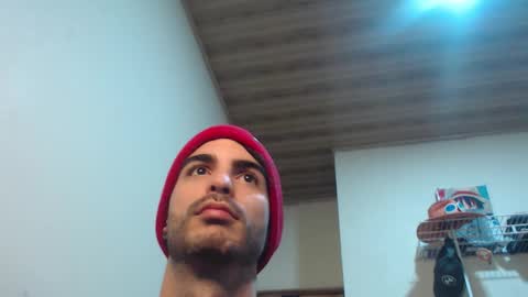 Santiago Enrique online show from October 2025 06:36:01 AM