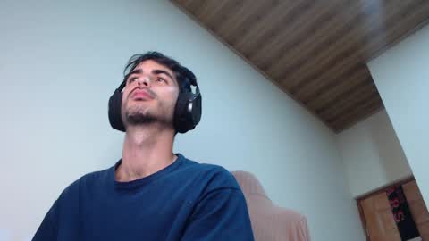 Santiago Enrique online show from April 2026 06:16:01 AM