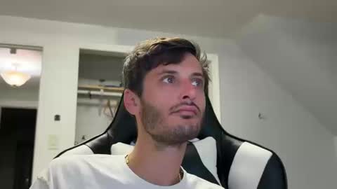 Snapshot of therealdylansdick chatting on October 2025 12:32:01 AM therealdylansdick online show from October 2025 12:32:01 AM