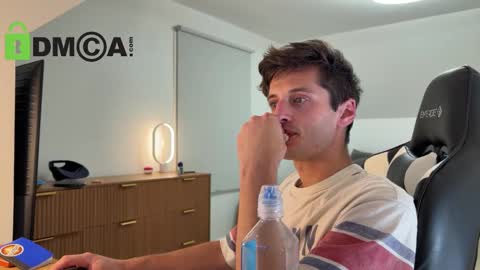 Snapshot of therealdylansdick chatting on November 2025 12:54:01 AM therealdylansdick online show from November 2025 12:54:01 AM