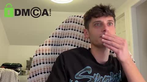 Snapshot of therealdylansdick chatting on November 2025 05:51:02 AM therealdylansdick online show from November 2025 05:51:02 AM