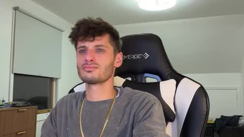 Snapshot of therealdylansdick chatting on November 2025 10:03:02 PM therealdylansdick online show from November 2025 10:03:02 PM