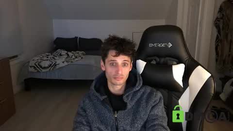 Snapshot of therealdylansdick chatting on December 2025 07:56:02 AM therealdylansdick online show from December 2025 07:56:02 AM