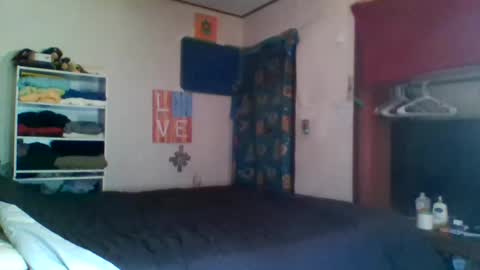 Snapshot of therealprimitive chatting on September 2025 04:06:02 PM therealprimitive online show from September 2025 04:06:02 PM