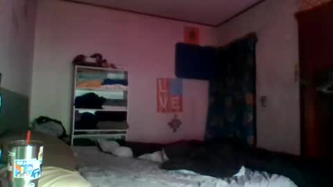 Snapshot of therealprimitive chatting on September 2025 05:04:02 PM therealprimitive online show from September 2025 05:04:02 PM