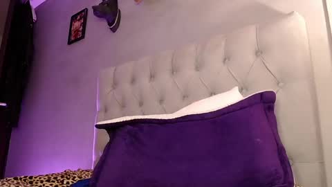 Snapshot of therealsoleil chatting on December 2024 11:34:01 PM therealsoleil online show from December 2024 11:34:01 PM