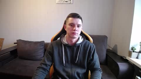 Nick   online show from November 2025 12:49:02 PM