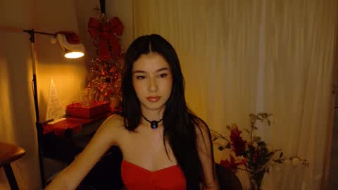 Snapshot of therose_mar chatting on November 2025 11:51:02 PM Mar online show from November 2025 11:51:02 PM