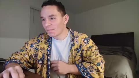 Snapshot of theshortking01 chatting on February 2026 12:51:02 AM TheShortKing1 online show from February 2026 12:51:02 AM