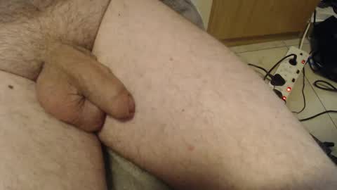 Snapshot of thesneakysqueeker chatting on December 2024 10:06:02 AM Peter online show from December 2024 10:06:02 AM