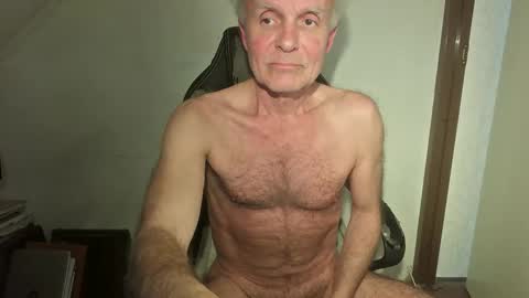 NudeDJ online show from April 2026 12:59:01 PM