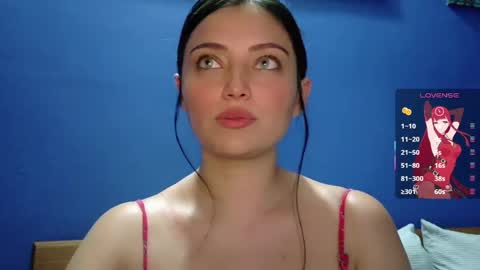 Snapshot of thesweethari chatting on May 2026 11:54:02 PM I dont do real meetings My bio online show from May 2026 11:54:02 PM