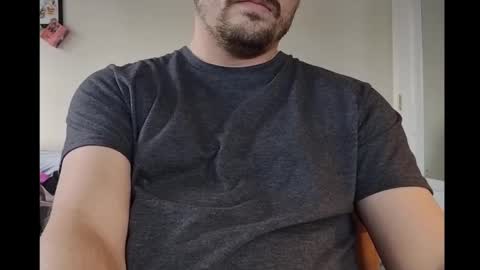 Snapshot of thesweetratguy chatting on December 2024 05:55:02 PM thesweetratguy online show from December 2024 05:55:02 PM