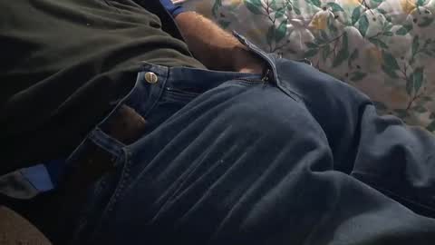 thetnguy online show from November 2025 11:58:01 PM