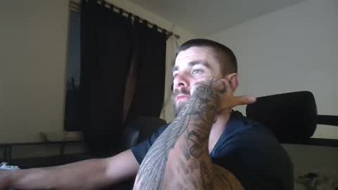 Snapshot of theufcfan_8181 chatting on November 2025 08:03:02 AM troy online show from November 2025 08:03:02 AM