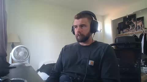 troy online show from April 2026 07:18:02 PM