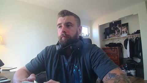 troy online show from April 2026 09:50:02 PM