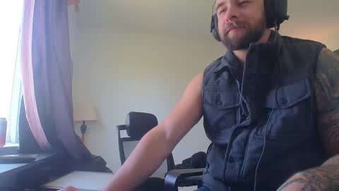 troy online show from April 2026 07:07:02 PM