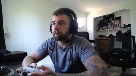 Snapshot of theufcfan_8181 chatting on May 2026 07:19:02 PM troy online show from May 2026 07:19:02 PM