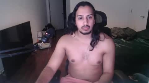 Vampiro online show from April 2026 05:03:01 AM