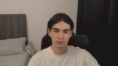 Snapshot of thiaan__ chatting on December 2024 02:30:02 AM thiaan__ online show from December 2024 02:30:02 AM