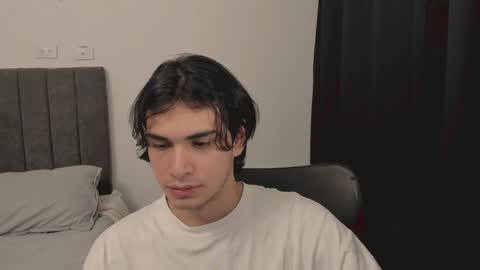 Snapshot of thiaan__ chatting on December 2024 11:16:02 PM thiaan__ online show from December 2024 11:16:02 PM