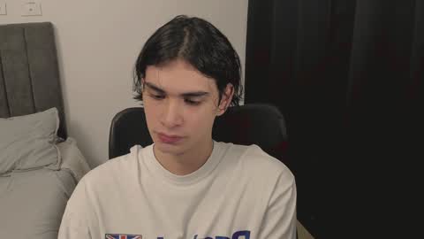 Snapshot of thiaan__ chatting on December 2024 12:53:01 AM thiaan__ online show from December 2024 12:53:01 AM