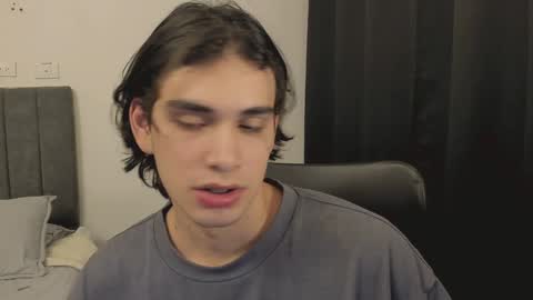 Snapshot of thiaan__ chatting on December 2024 01:10:01 AM thiaan__ online show from December 2024 01:10:01 AM