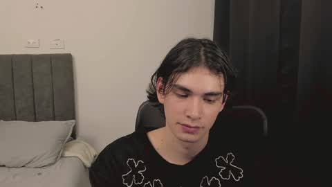 Snapshot of thiaan__ chatting on December 2024 11:10:01 PM thiaan__ online show from December 2024 11:10:01 PM