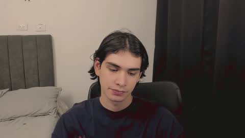 Snapshot of thiaan__ chatting on December 2024 11:46:02 PM thiaan__ online show from December 2024 11:46:02 PM