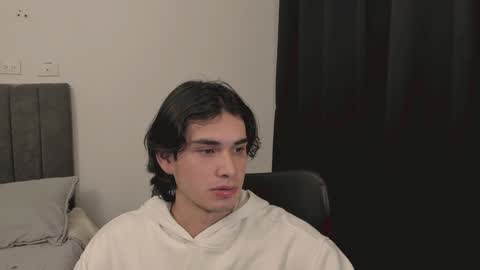 Snapshot of thiaan__ chatting on December 2024 12:11:01 AM thiaan__ online show from December 2024 12:11:01 AM