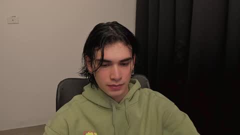 Snapshot of thiaan__ chatting on February 2025 02:26:02 AM thiaan__ online show from February 2025 02:26:02 AM