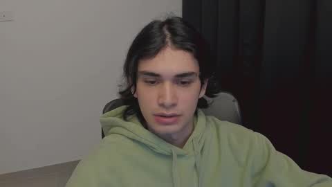 Snapshot of thiaan__ chatting on March 2025 01:25:02 AM thiaan__ online show from March 2025 01:25:02 AM