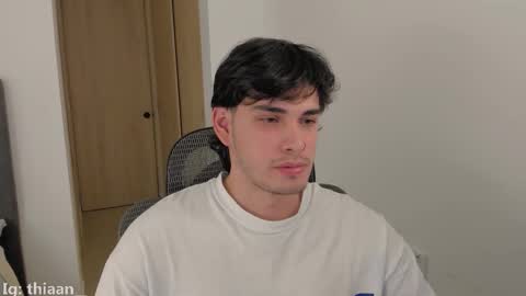 Snapshot of thiaan__ chatting on November 2025 01:31:01 AM thiaan__ online show from November 2025 01:31:01 AM