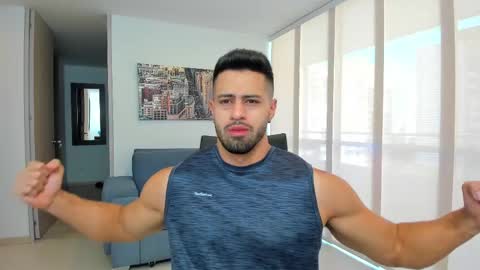 thiago_driussi online show from March 2025 01:38:02 PM