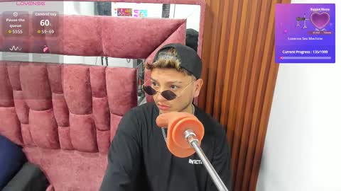 Thiago online show from December 2025 12:34:02 PM