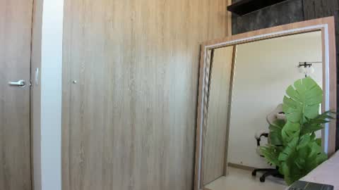 Snapshot of thiago_moretti chatting on June 2026 09:47:02 PM THIAGO online show from June 2026 09:47:02 PM