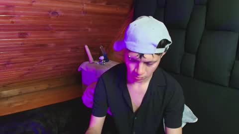 thiago_n_sam online show from October 2025 02:19:01 PM