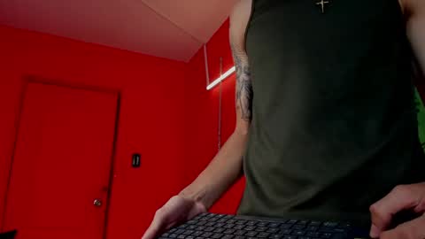 Thiago online show from April 2026 09:39:33 PM