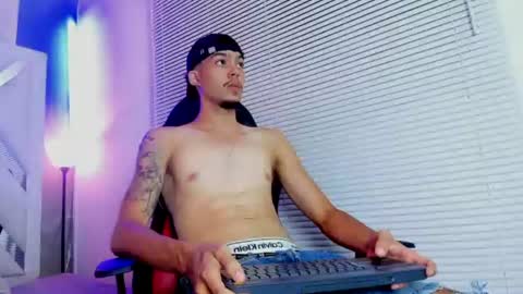 Thiago online show from June 2026 02:24:02 AM