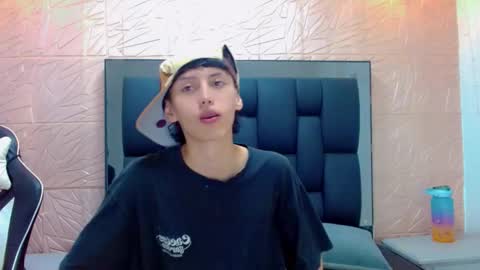 Snapshot of thiago_twink38 chatting on December 2025 05:13:01 AM thiago_twink38 online show from December 2025 05:13:01 AM