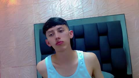 Snapshot of thiago_twink38 chatting on December 2025 06:12:02 AM thiago_twink38 online show from December 2025 06:12:02 AM