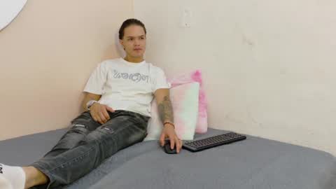Snapshot of thiagobrooks_ chatting on July 2026 12:20:02 PM thiagobrooks_ online show from July 2026 12:20:02 PM