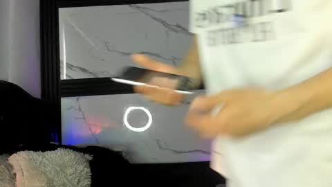 thiagoferrerohot online show from March 2026 12:42:01 PM